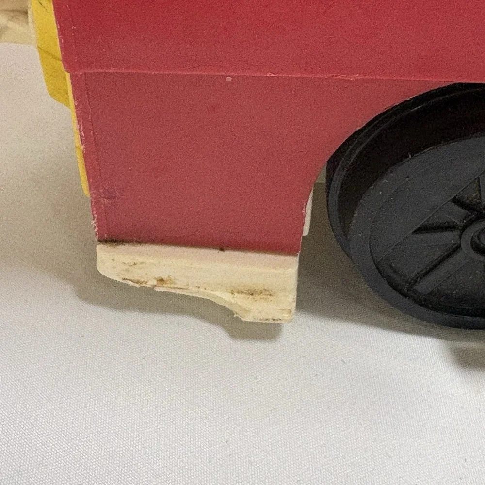 Vintage 1973 Fisher Price‎ Little People Circus Train Engine #991 Whistle Works